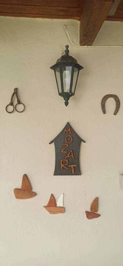 Mozart House Studio Αμάρυνθος Εξωτερικό φωτογραφία